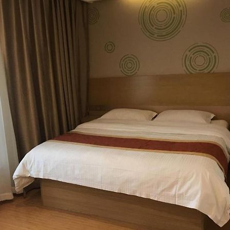 格林豪泰天津市东丽区空港华明镇机场快捷酒店 外观 照片