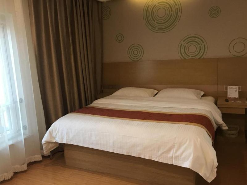 格林豪泰天津市东丽区空港华明镇机场快捷酒店 外观 照片