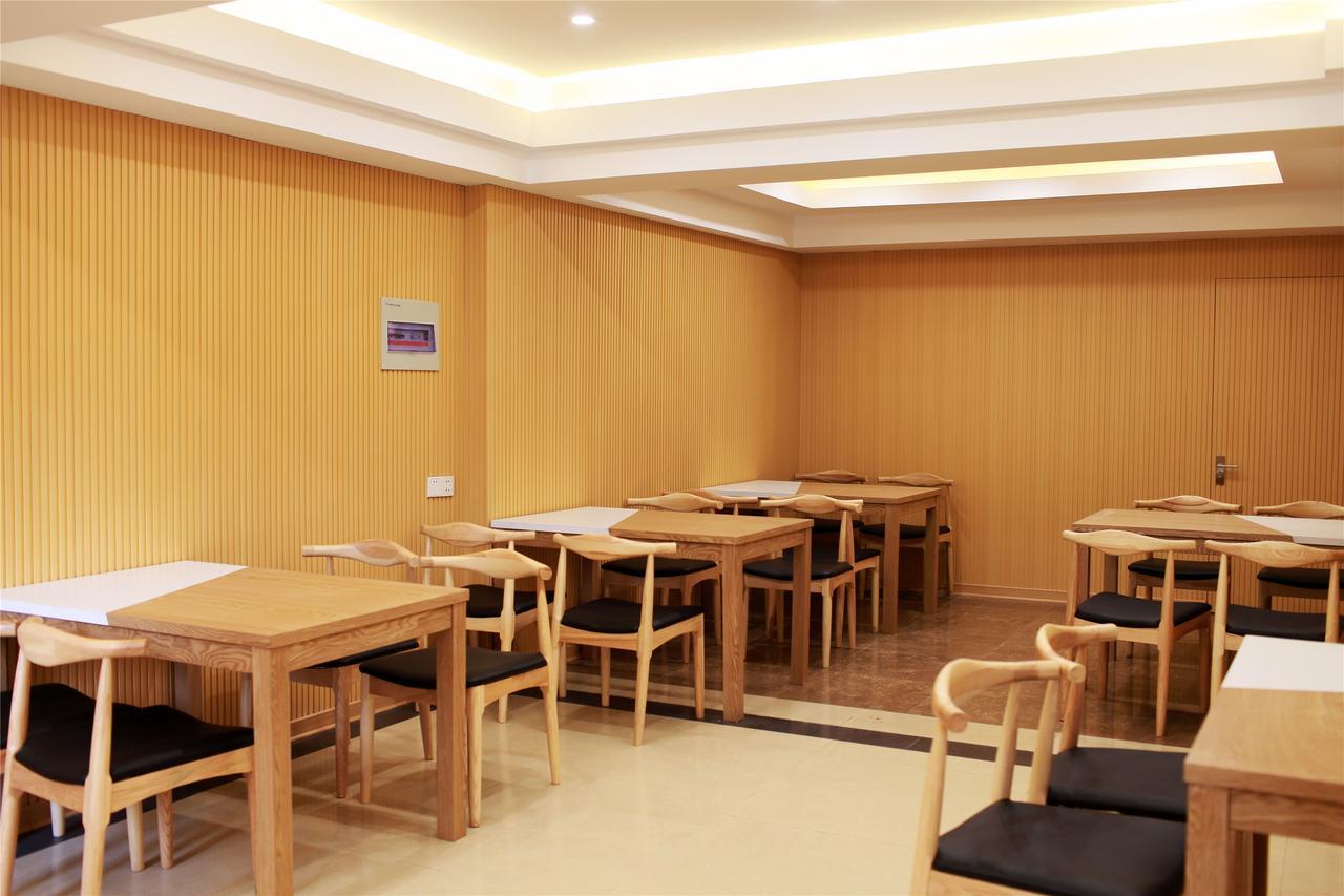 格林豪泰天津市东丽区空港华明镇机场快捷酒店 外观 照片